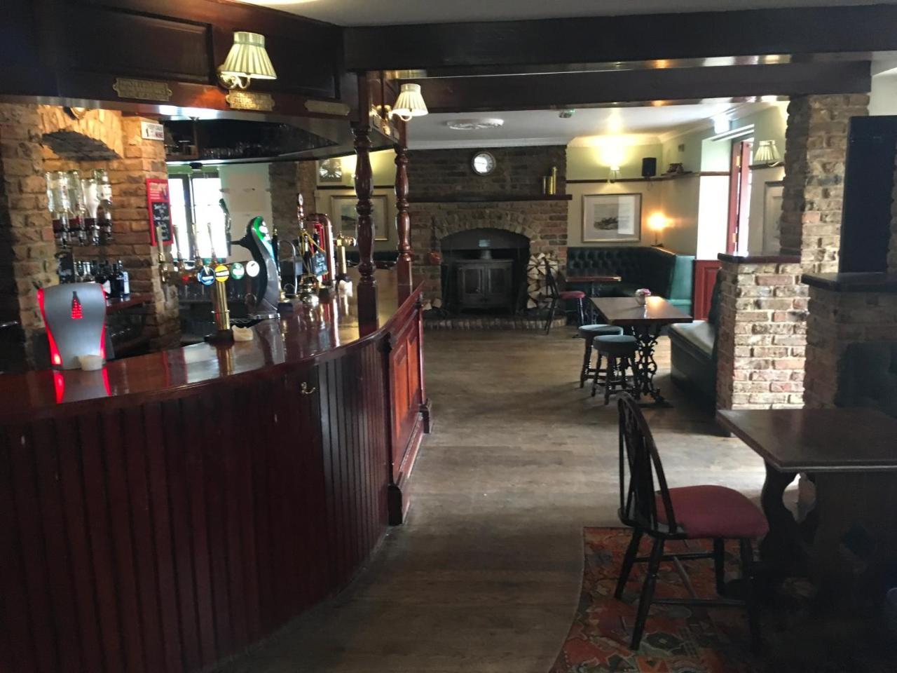 ホテル Jolly Brewers Shouldham エクステリア 写真